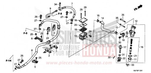 REAR BRAKE MASTER CYLINDER (CRF1000A/CRF1000D) CRF1000DG de 2016